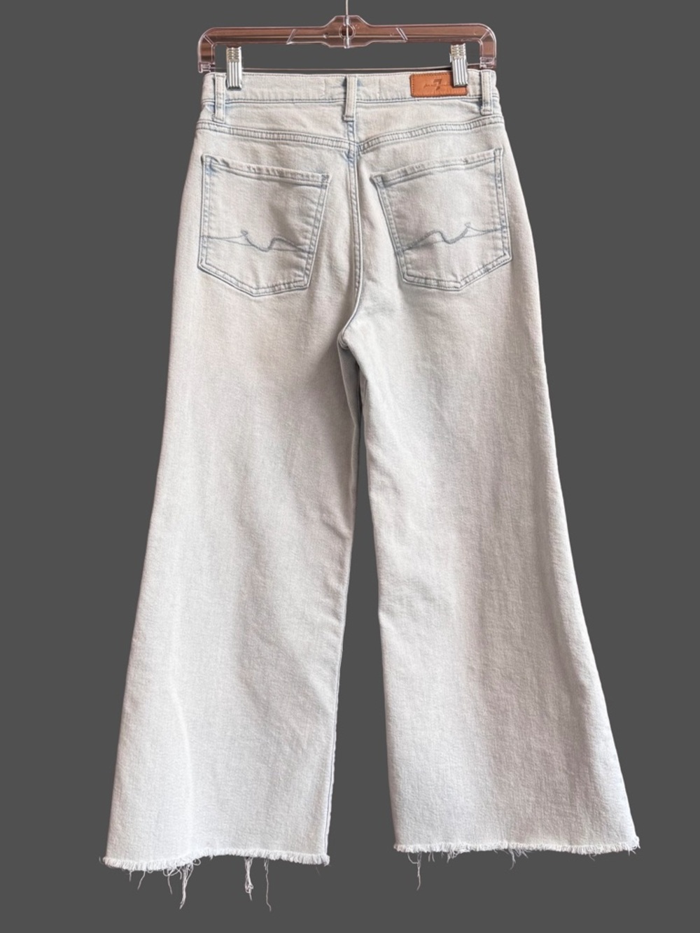 7 For All Mankind Luxe Vintage Ultra High Waist Cropped Jo Jeans Size 27 - Picture 2 of 8